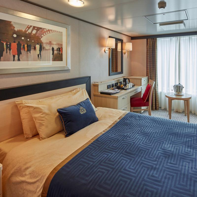 Cabins on Cunard Queen Victoria | IgluCruise