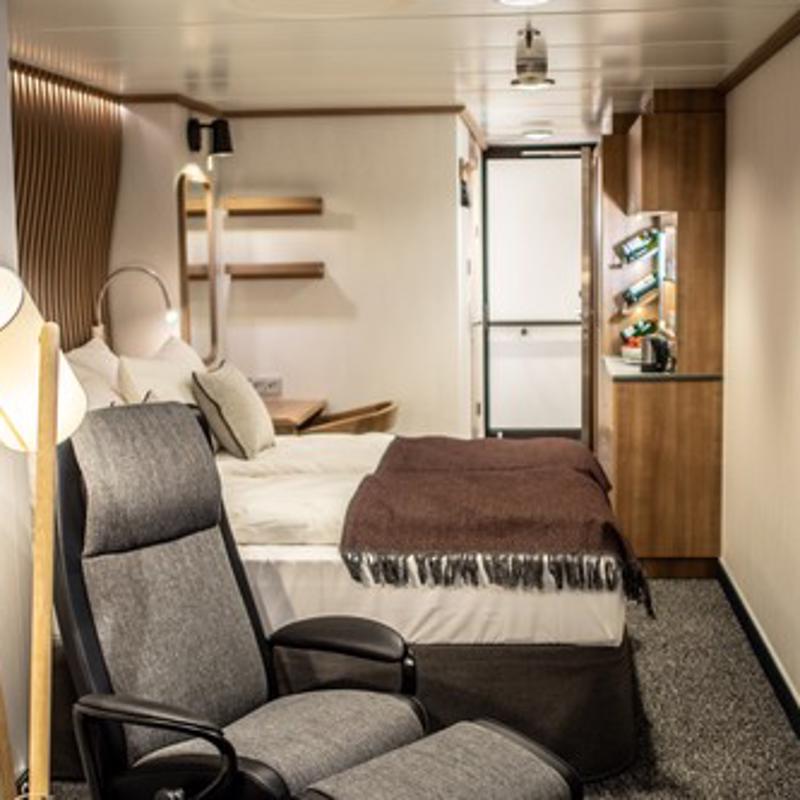 Expedition Suite with Balcony - MS Fridtjof Nansen