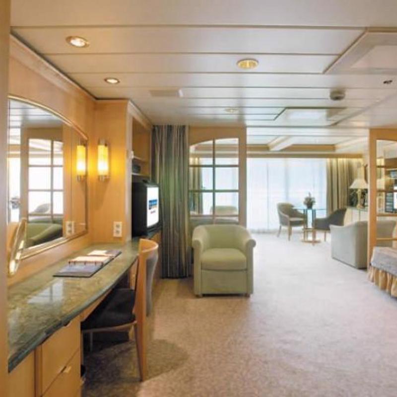 Cabins on Rhapsody of the Seas | IgluCruise