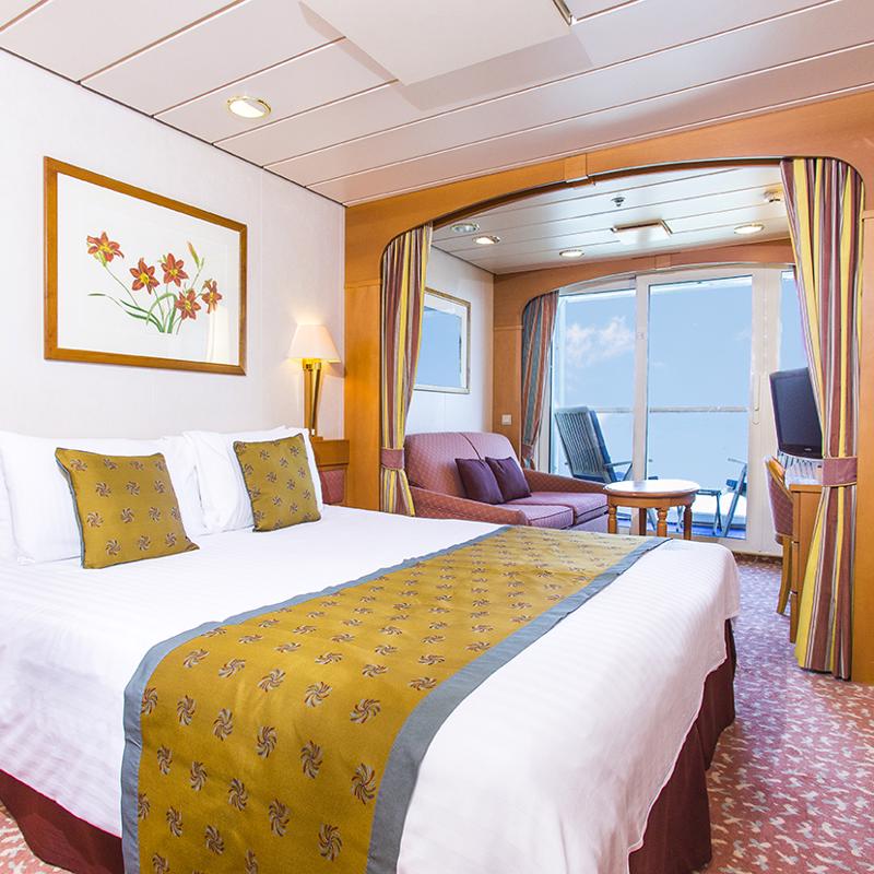 Deluxe Balcony with bath/shower on P&O Aurora