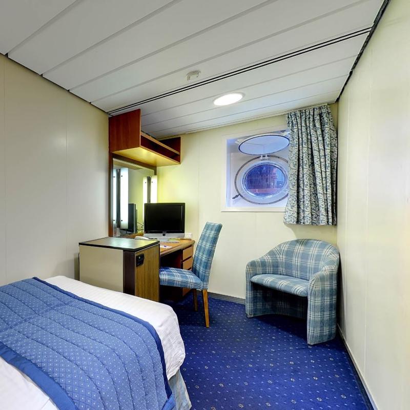 Cabins on Fred Olsen Balmoral IgluCruise