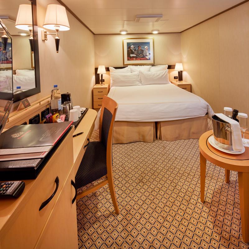 queen elizabeth cruise ship cabins prices
