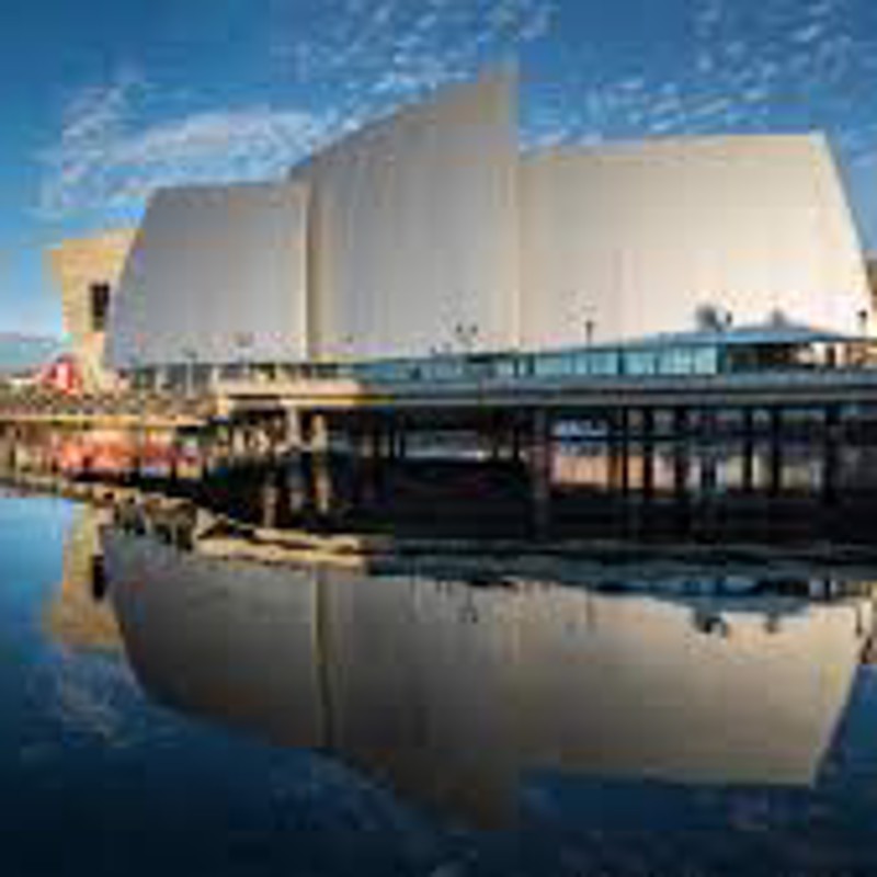 IgluCruise.Application.ViewModels.Shared.WebImageViewModel?.Description