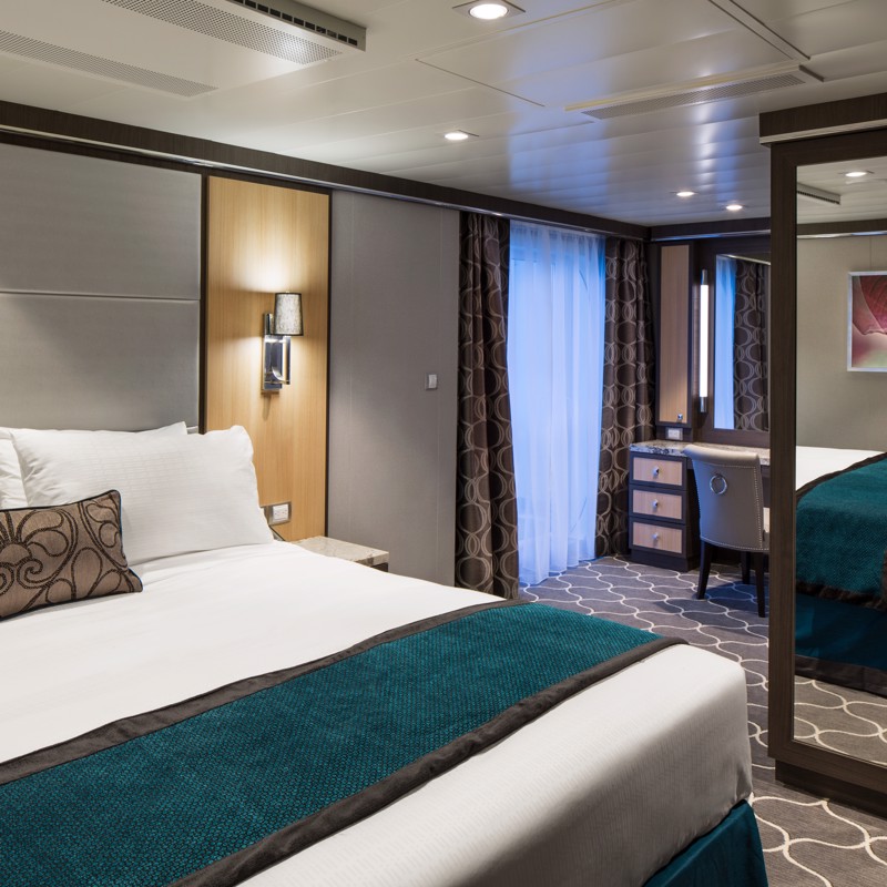 AquaTheater Suite Large Balcony - 2 Bedrooms - Harmony of the Seas