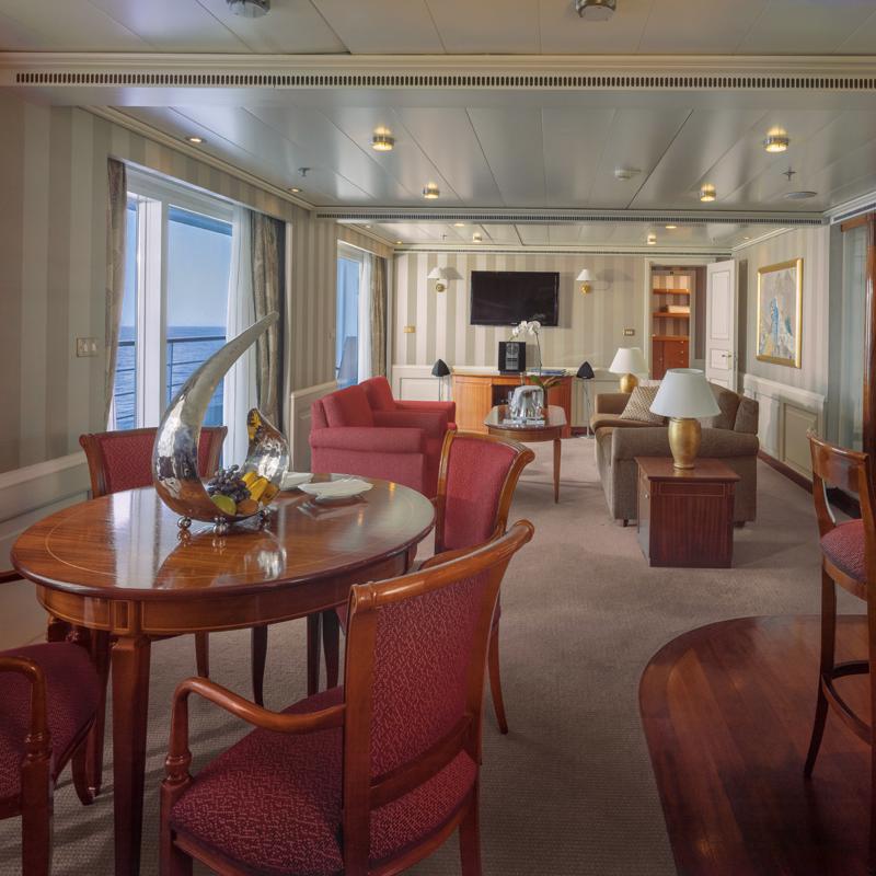 Owner's Suite - Silver Wind