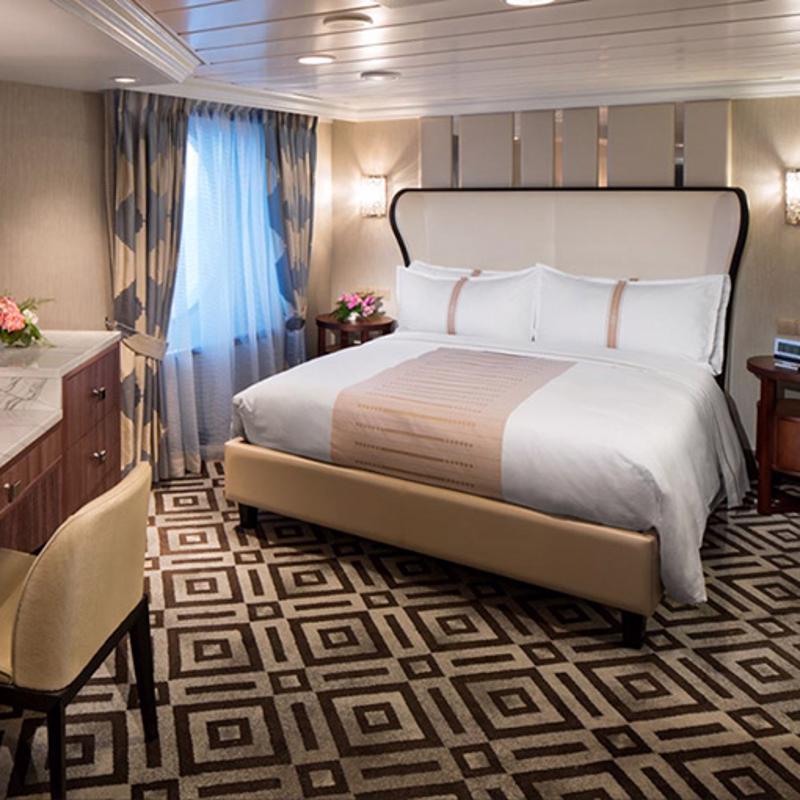 Cabins on Azamara Quest | IgluCruise