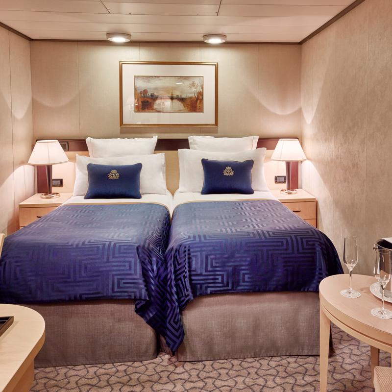 Cabins on Cunard Queen Victoria IgluCruise