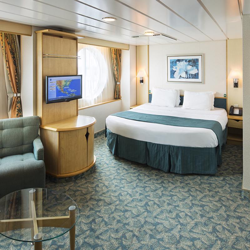 Cabins on Navigator of the Seas | IgluCruise