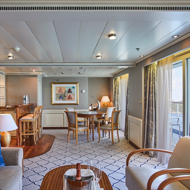 Owner's Suite-Silver Whisper