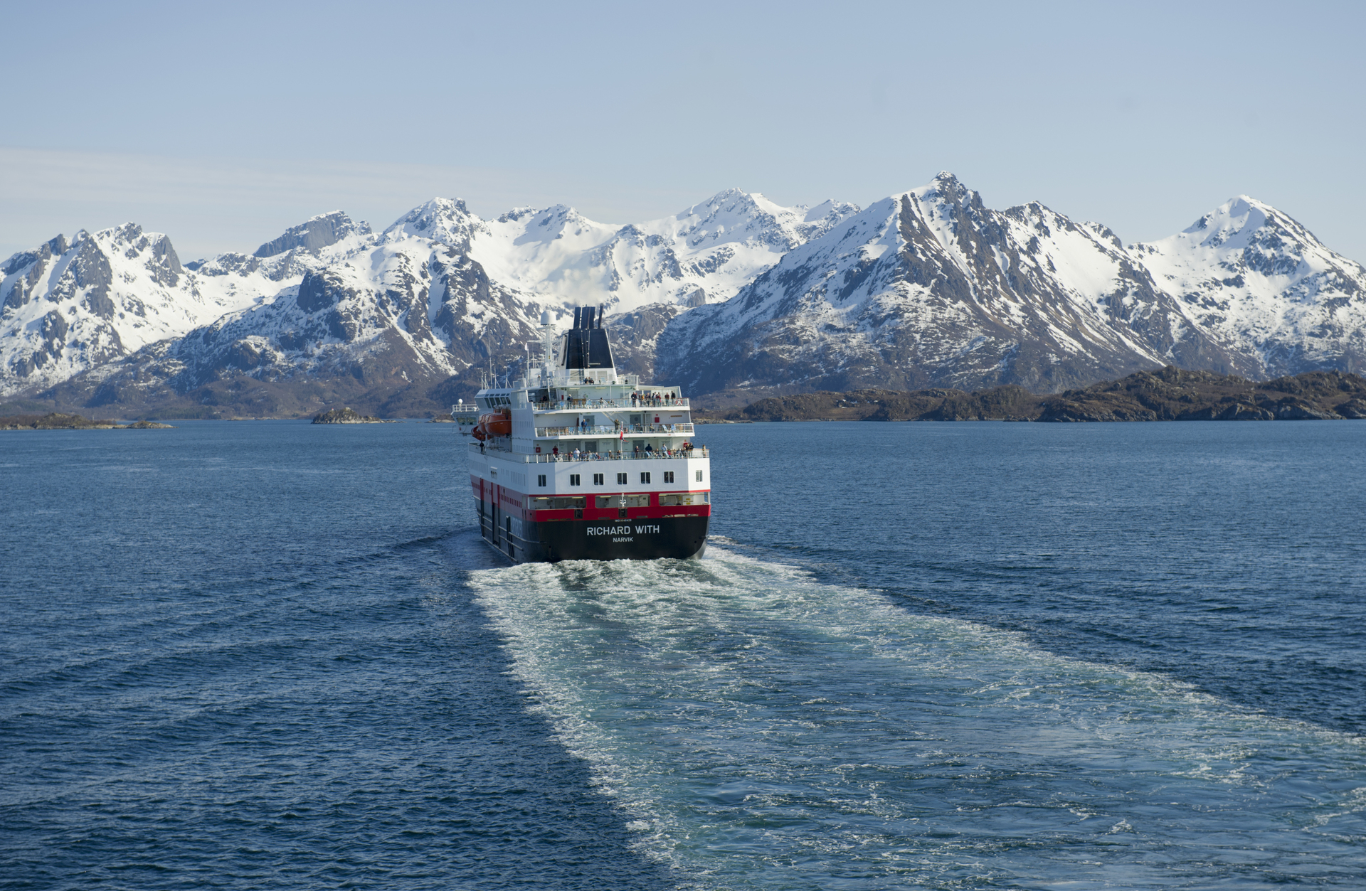Photo banner for Hurtigruten