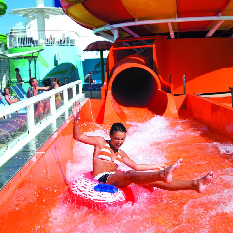 Free fall water slide