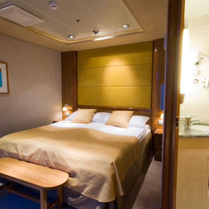 Expedition Grand Suite - MS Midnatsol