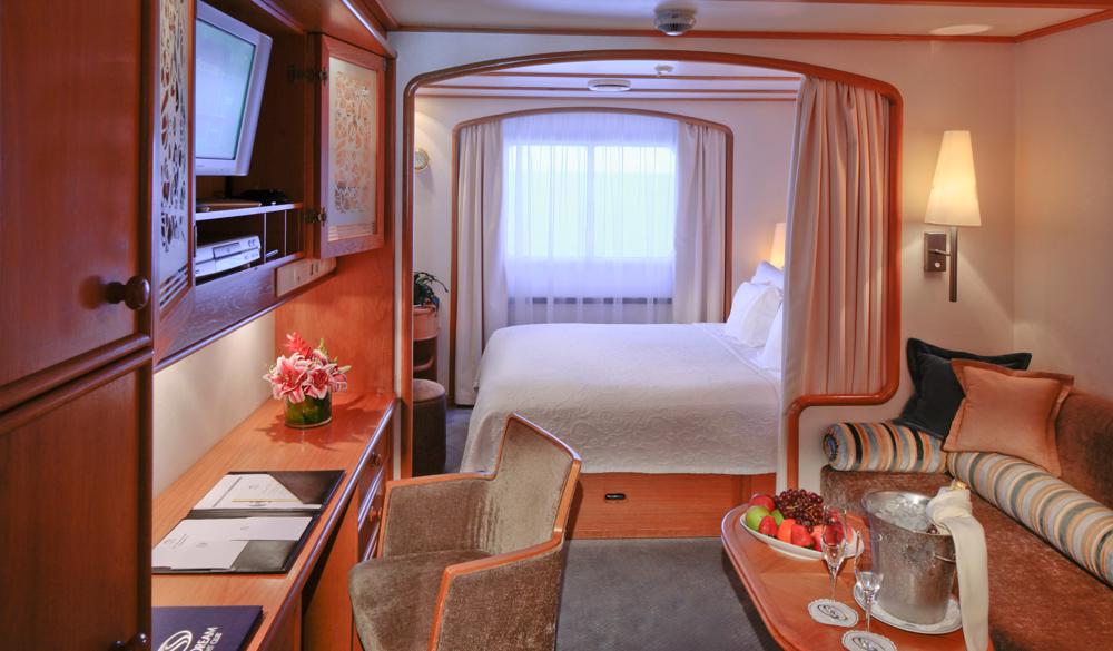 Overview of a Yacht Club Stateroom