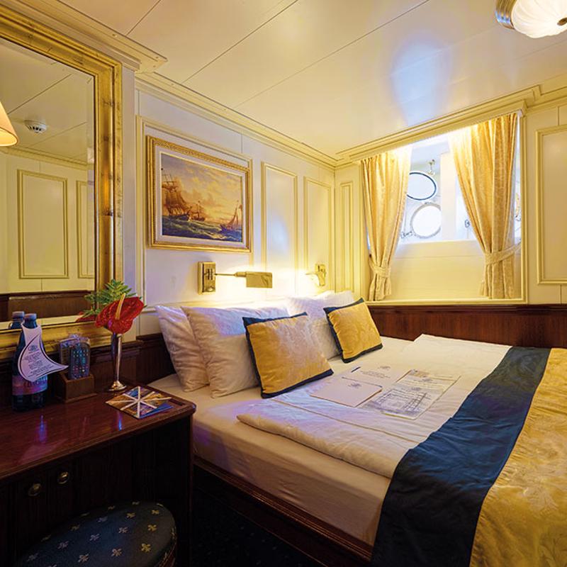 Push Terminal Associate Cabins on Royal Clipper | Iglu Cruise