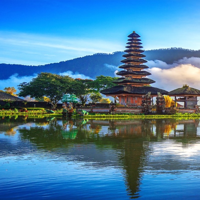 Photo overview of Far East