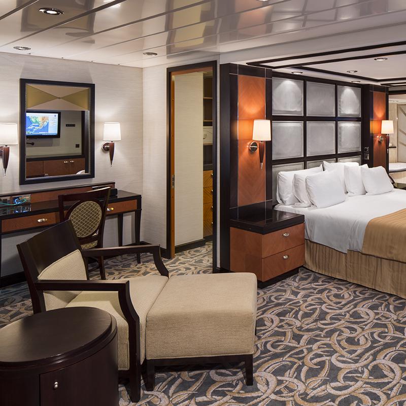  Royal Suite with balcony - Explorer of the Seas
