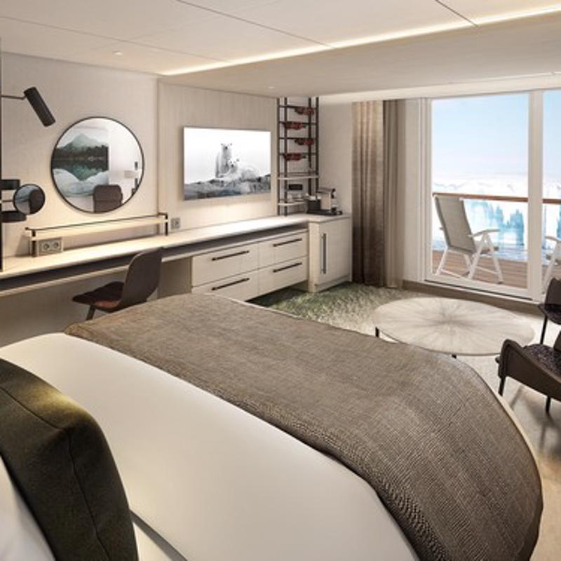 Expedition Large Suite with Balcony - MS Roald Amundsen