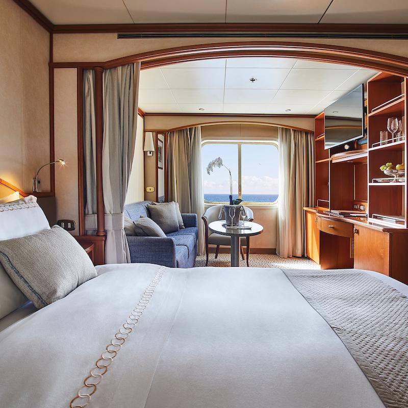 Cabins on Silver Wind | IgluCruise