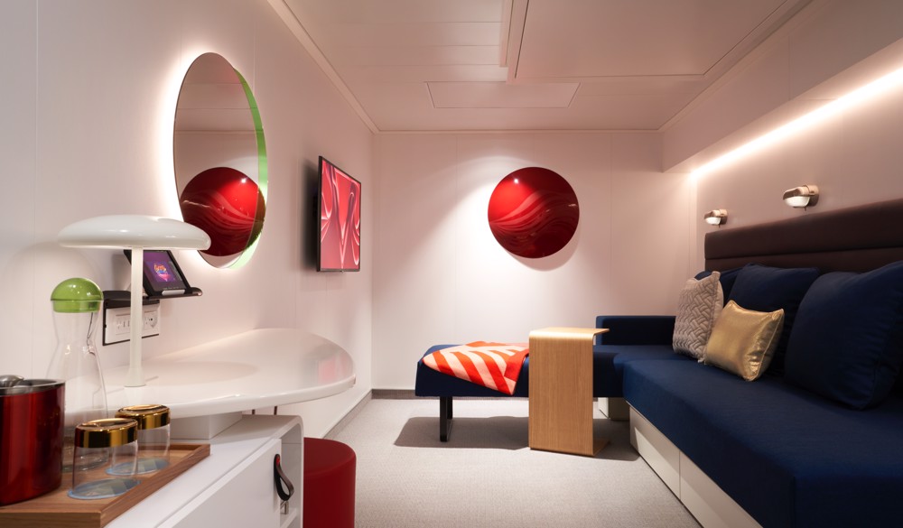 Overview of a Inside (Guarantee Cabin)