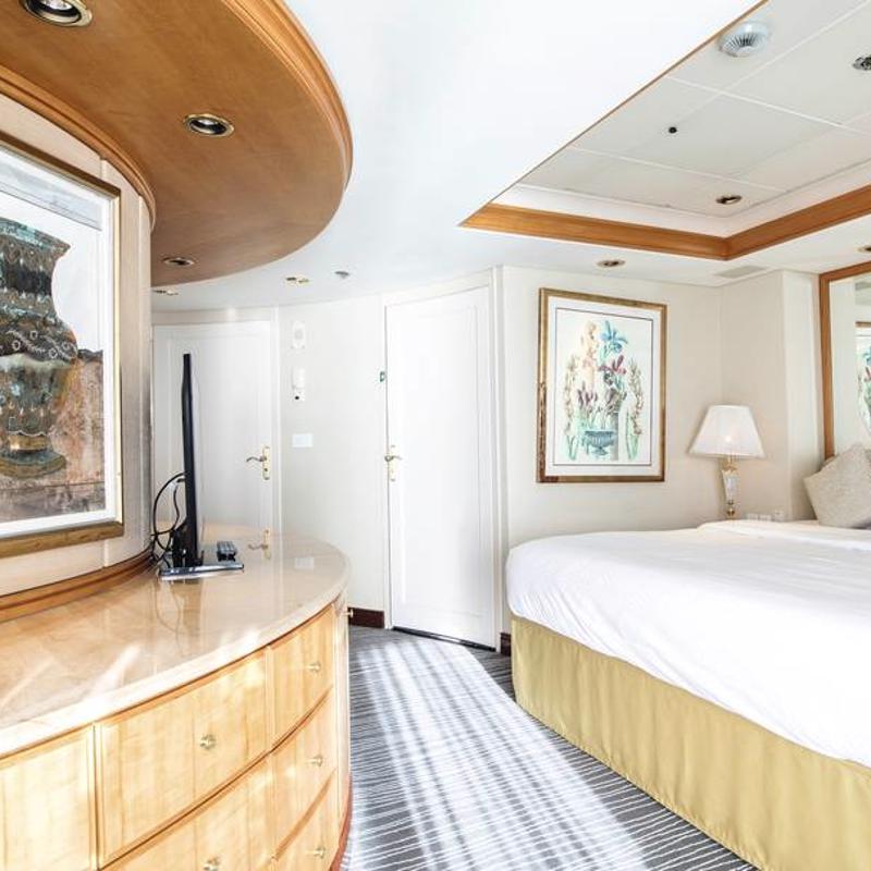 Royal Suite Cabin with Balcony - Marella Discovery