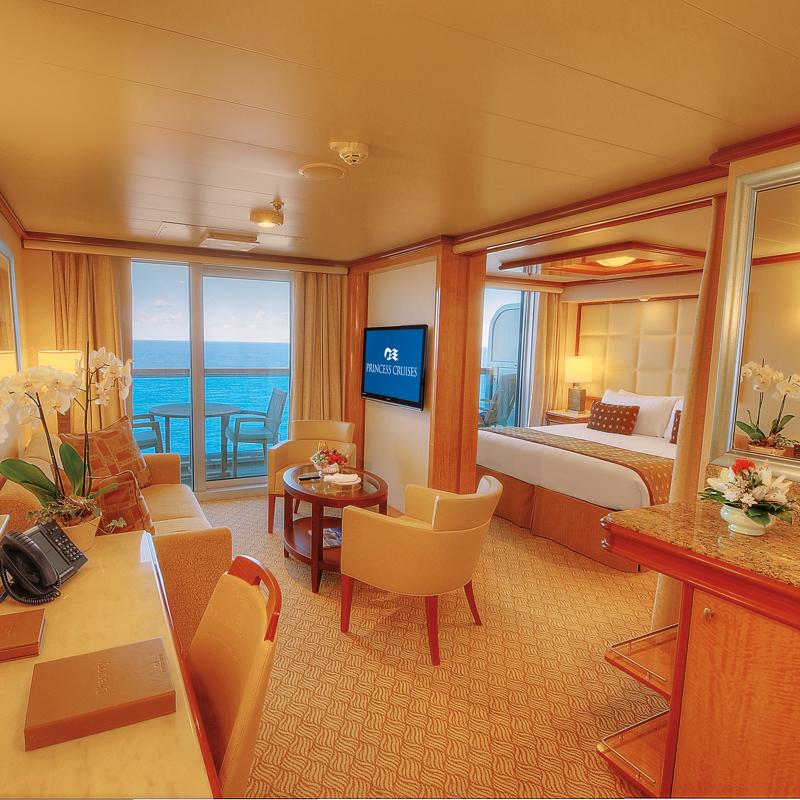 Owner's Suite - Discovery Princess